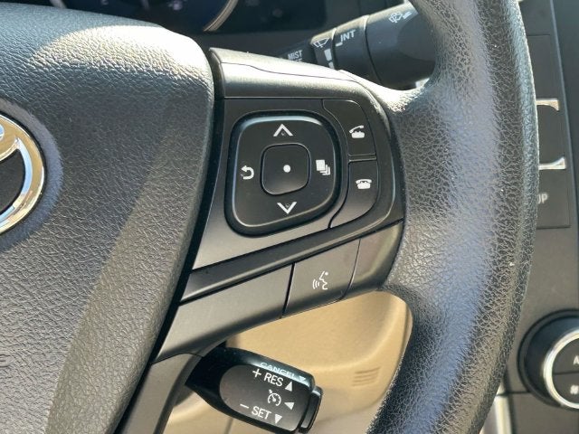2016 Toyota Camry Hybrid LE