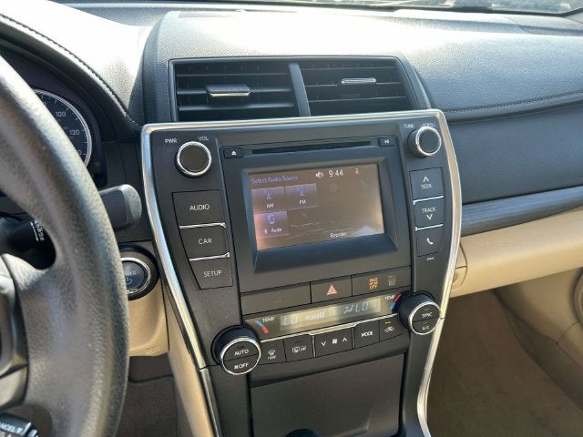 2016 Toyota Camry Hybrid LE
