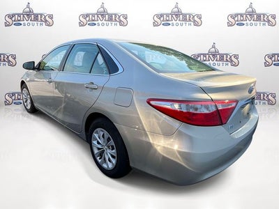 2016 Toyota Camry Hybrid LE