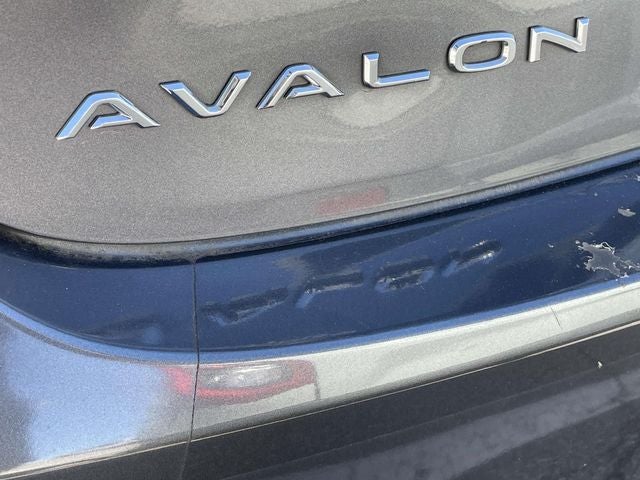 2014 Toyota Avalon XLE