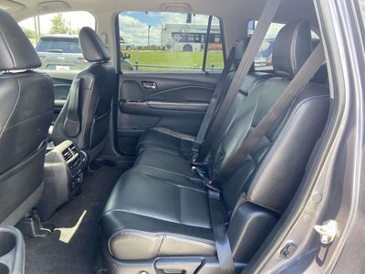 2020 Honda Pilot Touring 8 Passenger