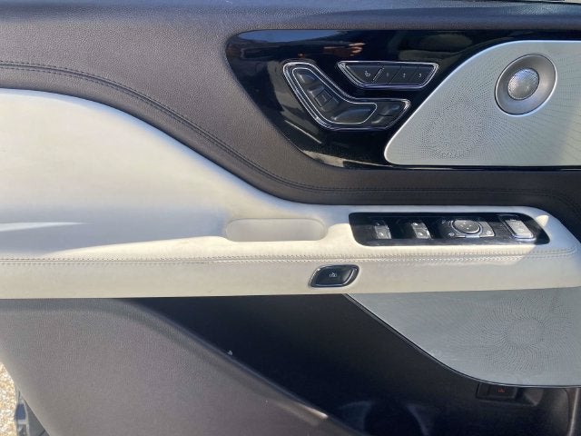 2020 Lincoln Aviator Plug-In Hybrid Black Label Grand Touring