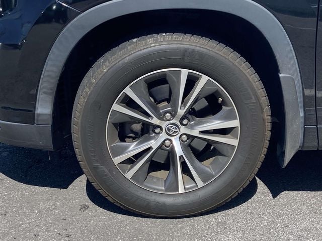 2016 Toyota Highlander XLE V6