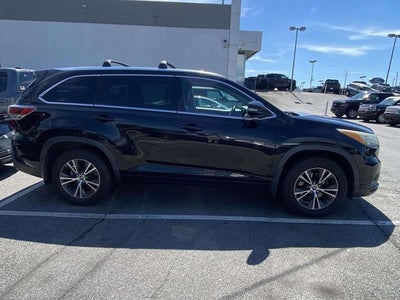 2016 Toyota Highlander XLE V6