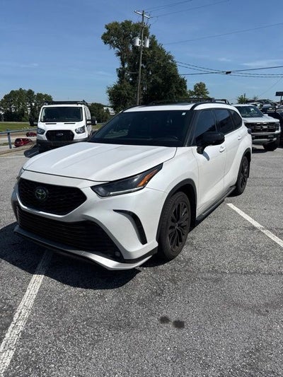 2024 Toyota Highlander XSE