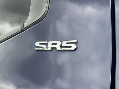 2022 Toyota Tundra SR5