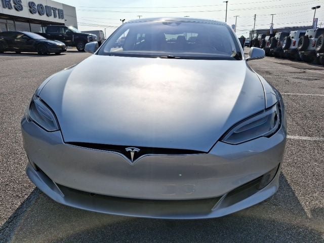 2016 Tesla Model S 90D