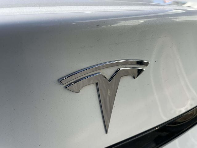 2022 Tesla Model S Base