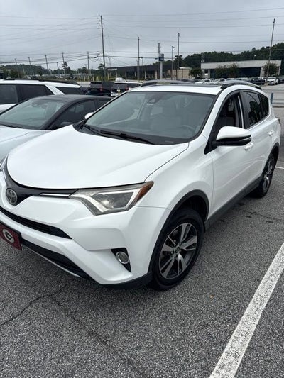 2017 Toyota RAV4 XLE