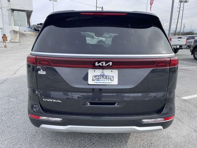 2024 Kia Carnival LX