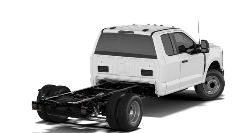 2027 Ford Chassis Cab F-350® XLT