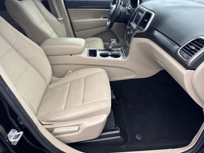 2019 Jeep Grand Cherokee Laredo