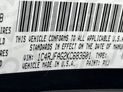 2019 Jeep Grand Cherokee Laredo