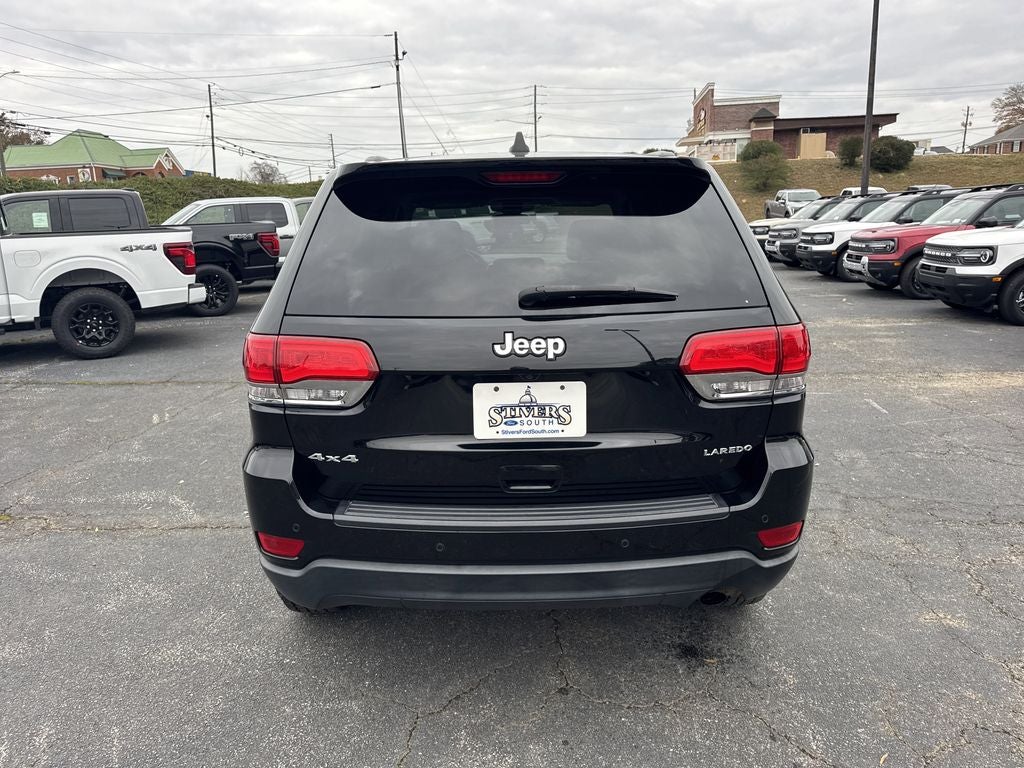 2019 Jeep Grand Cherokee Laredo