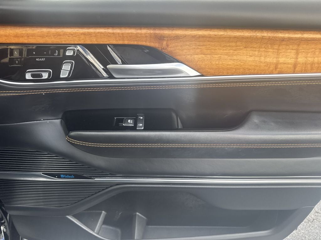 2023 Jeep Grand Wagoneer Series III
