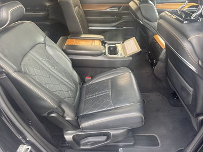 2023 Jeep Grand Wagoneer Series III