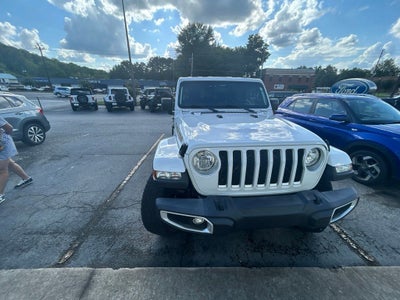 2021 Jeep Gladiator Overland