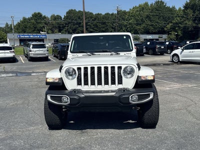2021 Jeep Gladiator Overland