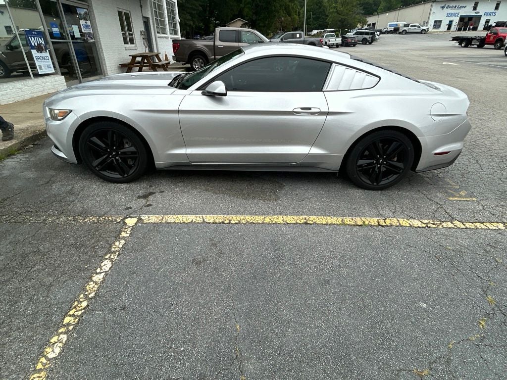 2016 Ford Mustang EcoBoost Premium