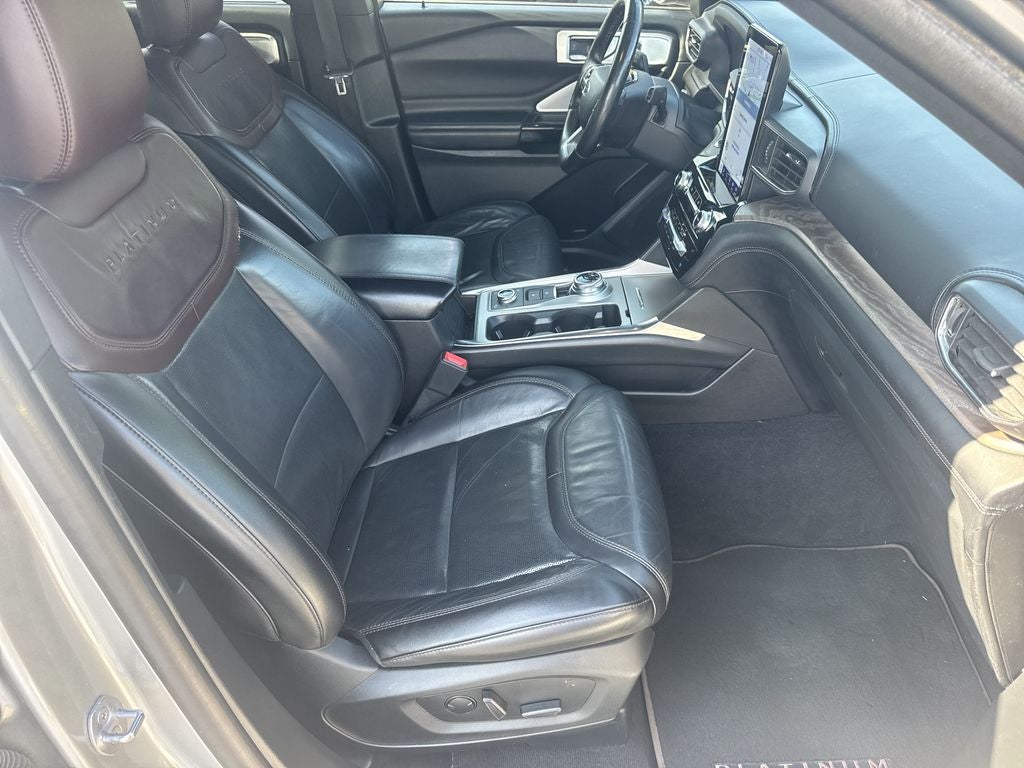 2023 Ford Explorer Platinum