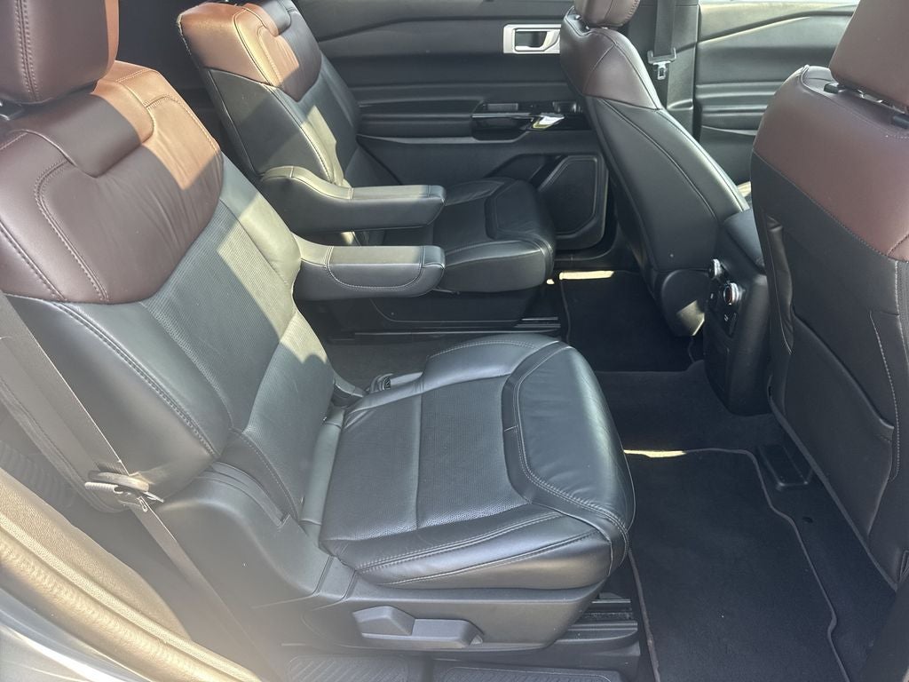 2023 Ford Explorer Platinum