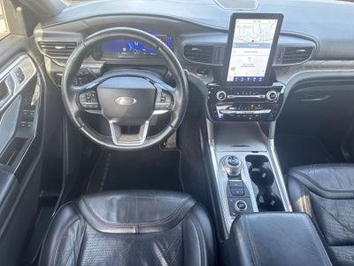 2023 Ford Explorer Platinum
