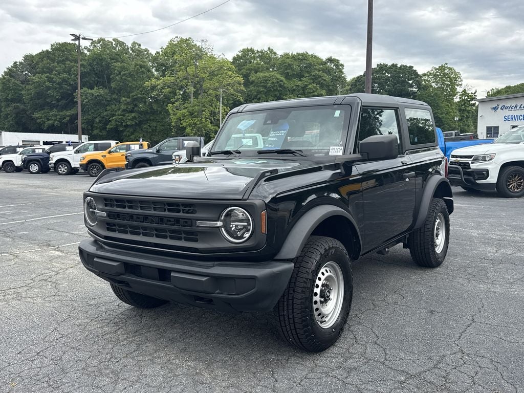 2023 Ford Bronco Base