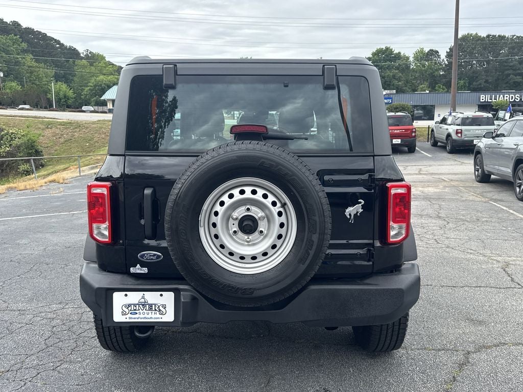 2023 Ford Bronco Base