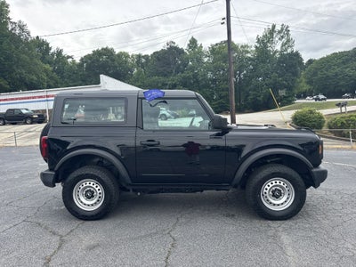 2023 Ford Bronco Base
