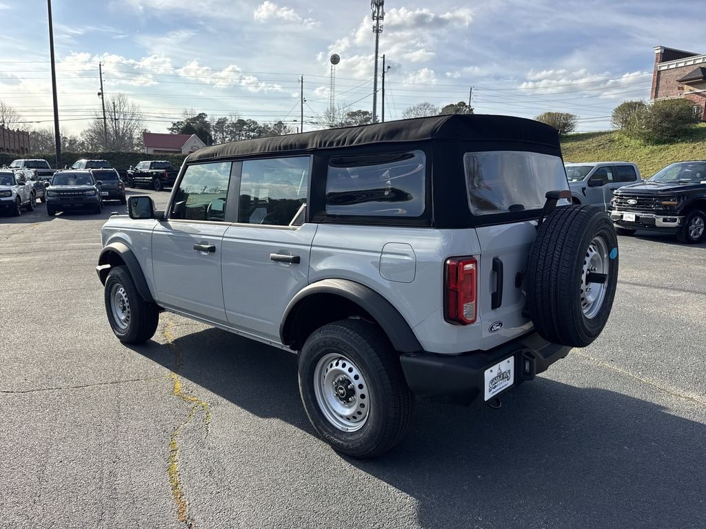 2026 Ford Bronco Base