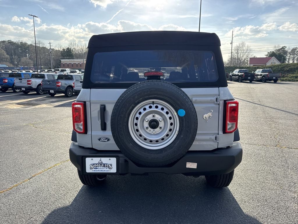 2026 Ford Bronco Base