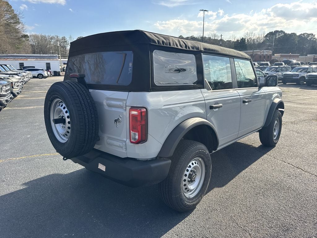 2026 Ford Bronco Base
