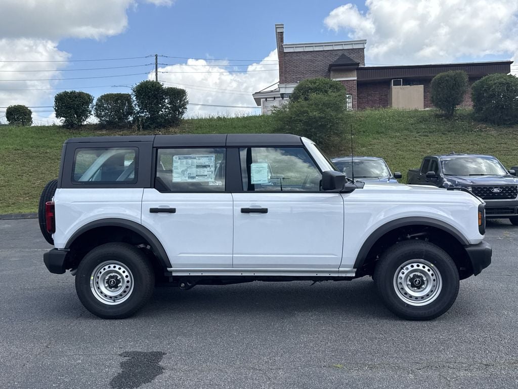 2026 Ford Bronco Base