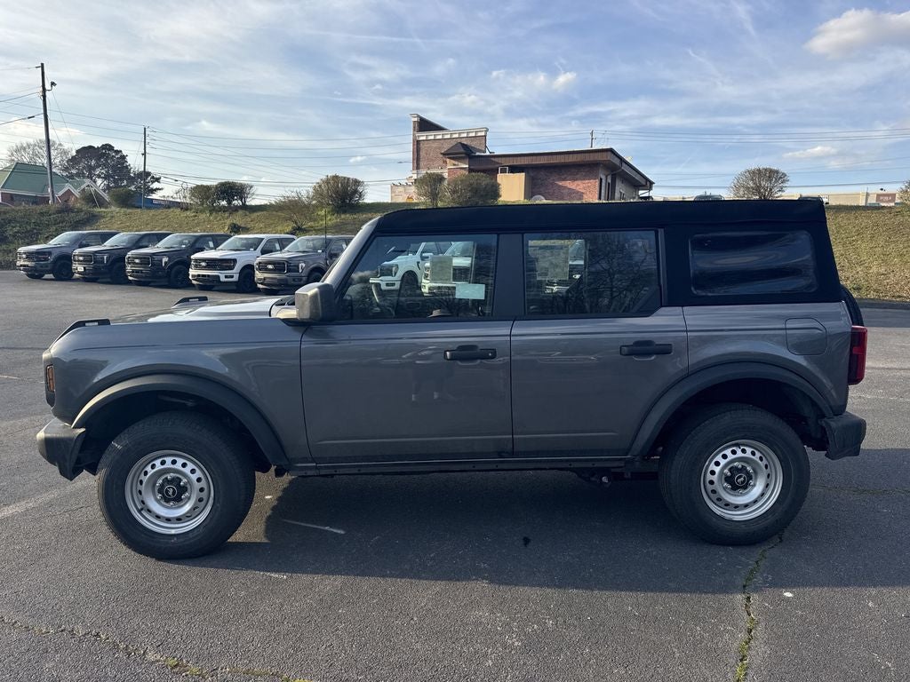2026 Ford Bronco Base