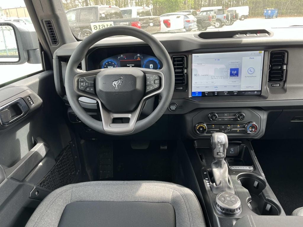 2025 Ford Bronco Base