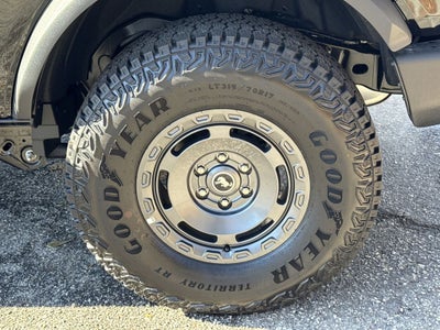 2025 Ford Bronco Base