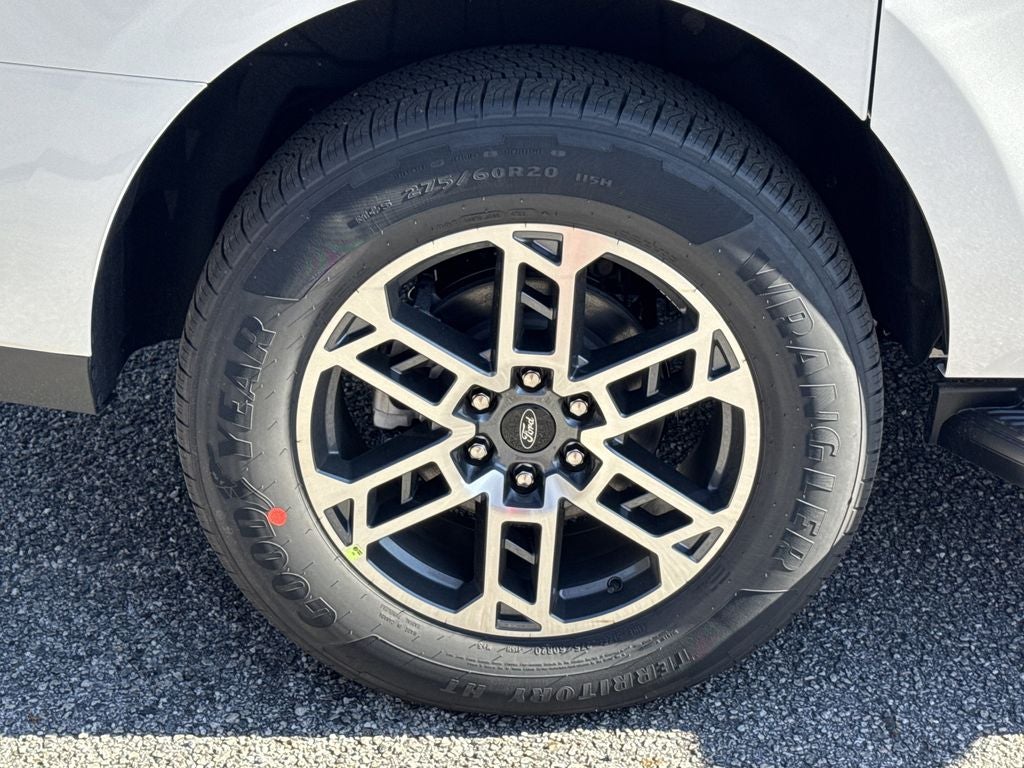 2026 Ford Expedition Max Active