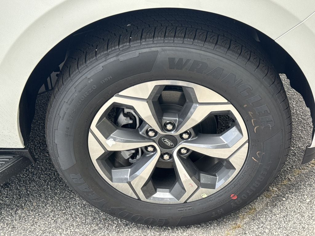 2027 Ford Expedition Max Active