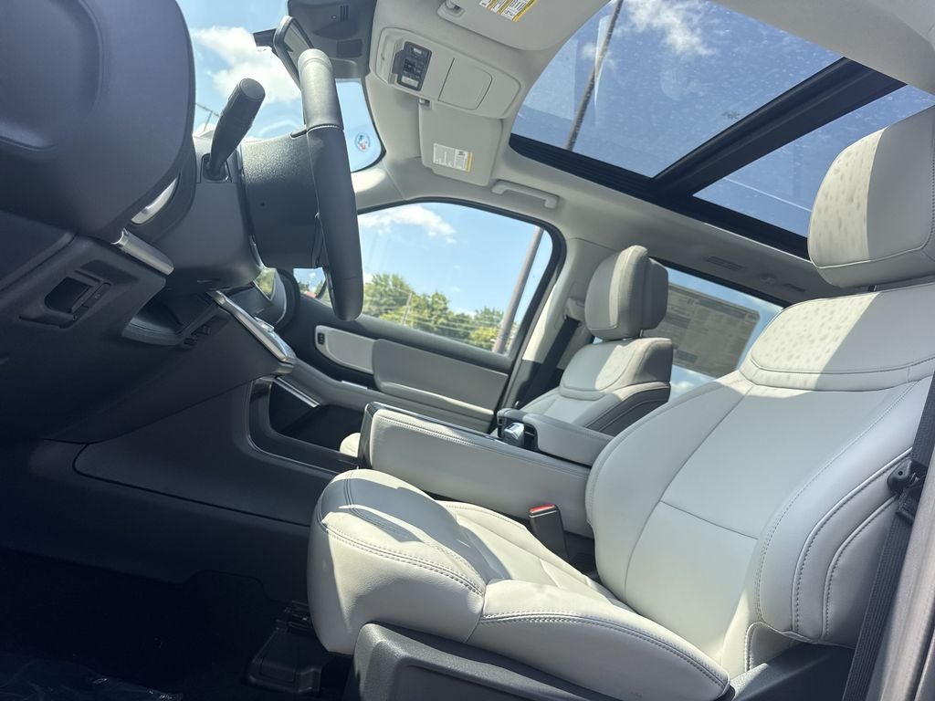 2027 Ford Expedition Max Active