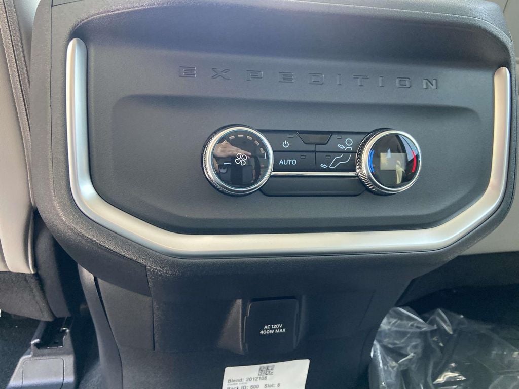 2027 Ford Expedition Active