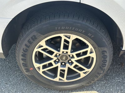 2026 Ford Expedition Active