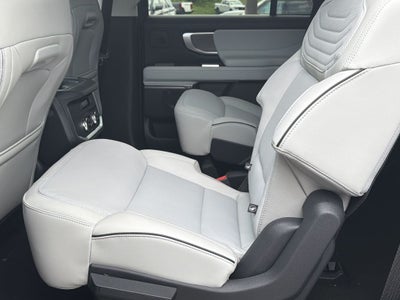 2026 Ford Expedition Platinum
