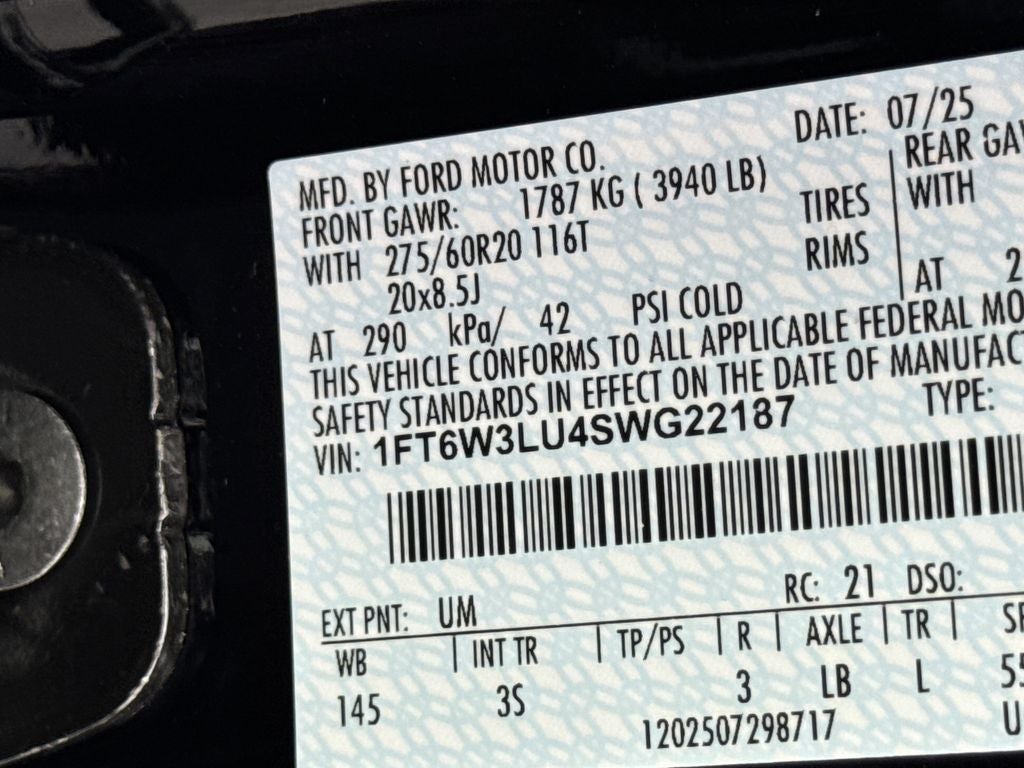 2025 Ford F-150 Lightning Flash