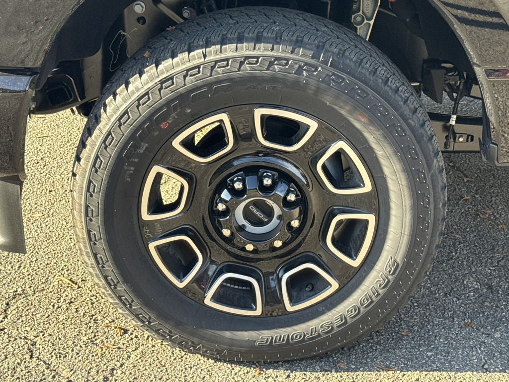 2025 Ford F-350SD Platinum