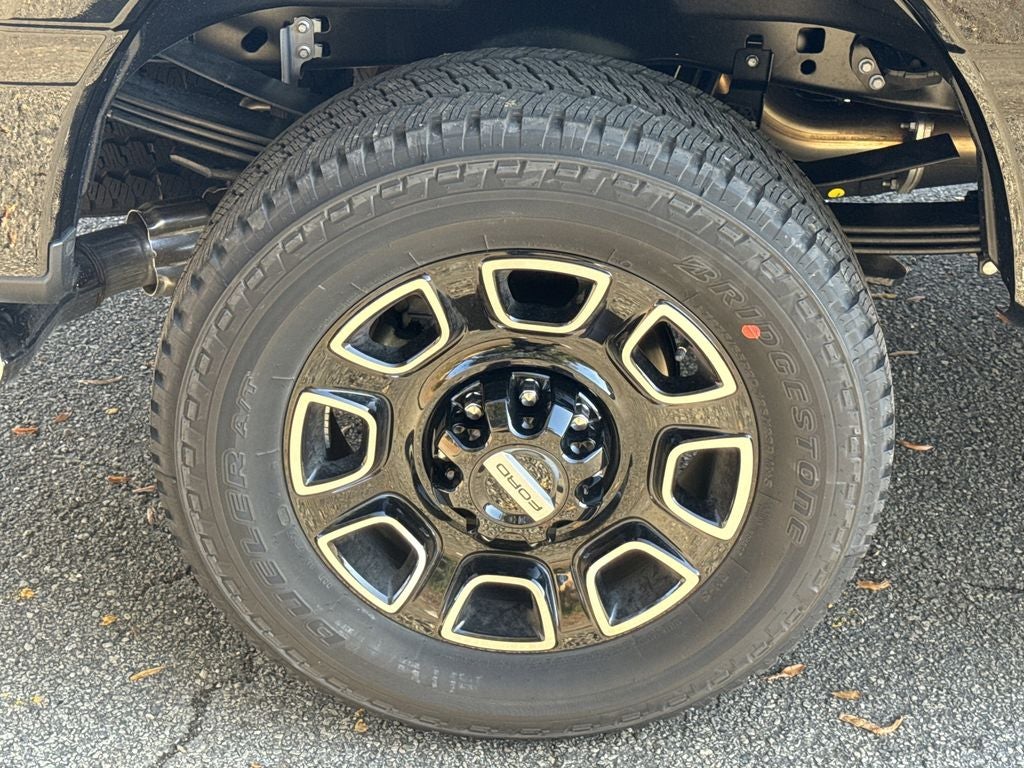 2025 Ford F-350SD Platinum