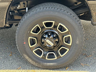 2025 Ford F-350SD Platinum