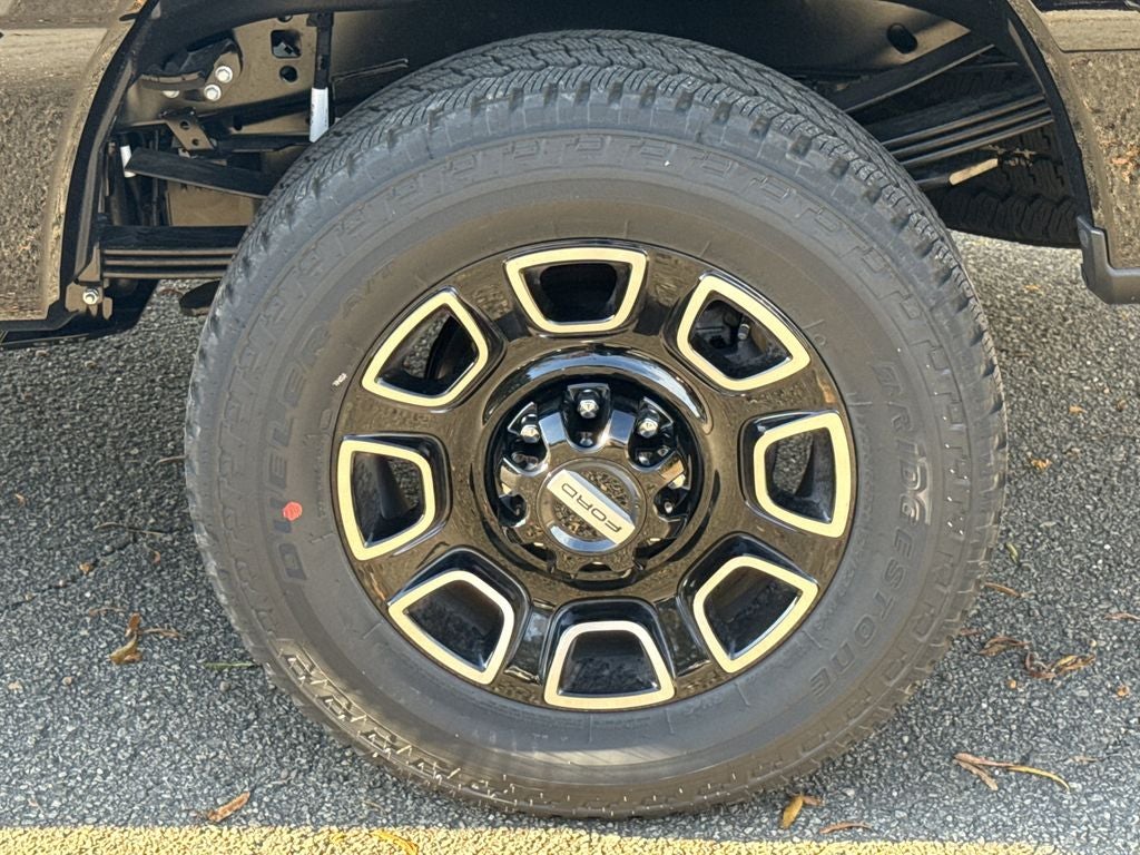 2025 Ford F-350SD Platinum