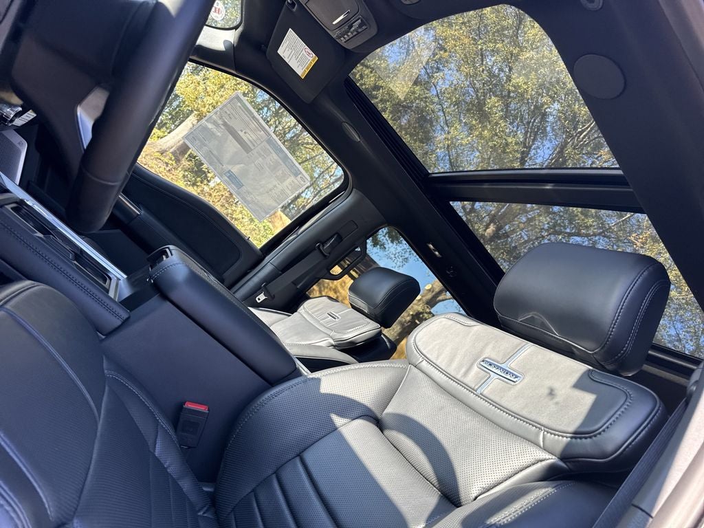 2025 Ford F-350SD Platinum