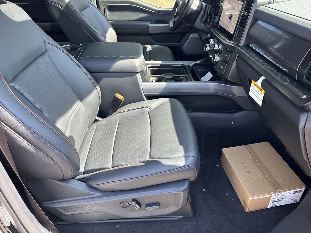 2026 Ford F-350SD Lariat