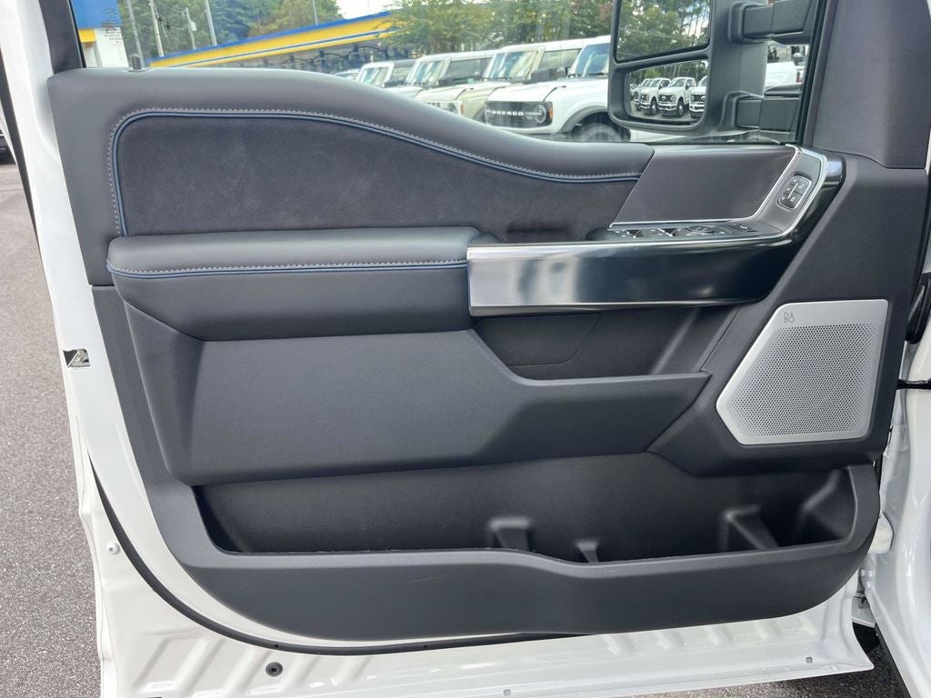 2026 Ford F-450SD Platinum DRW